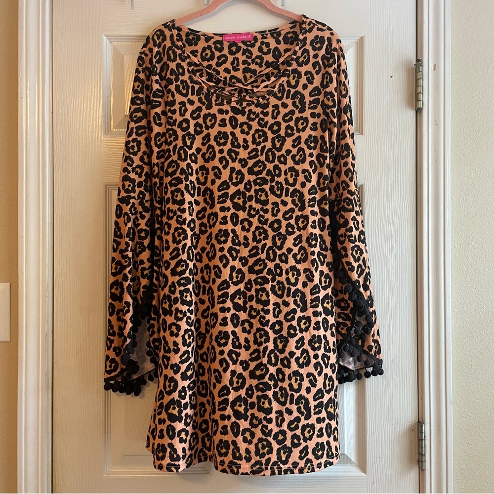 Simply Southern Size Small Orange Black Animal Print Dress Pockets Bell Sleeve